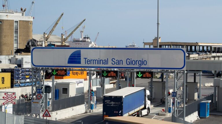 Varco del Terminal San Giorgio, porto di Genova
